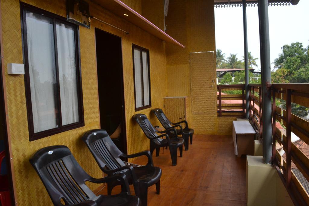 Thoms Beach Homestay Alappuzha Eksteriør billede