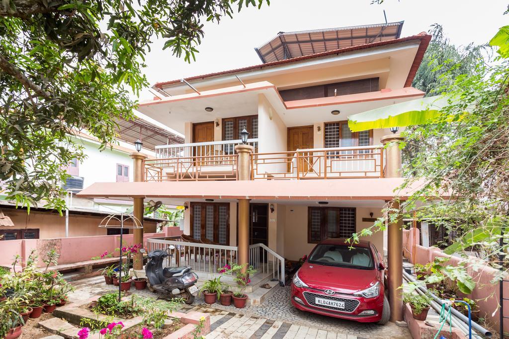 Thoms Beach Homestay Alappuzha Eksteriør billede